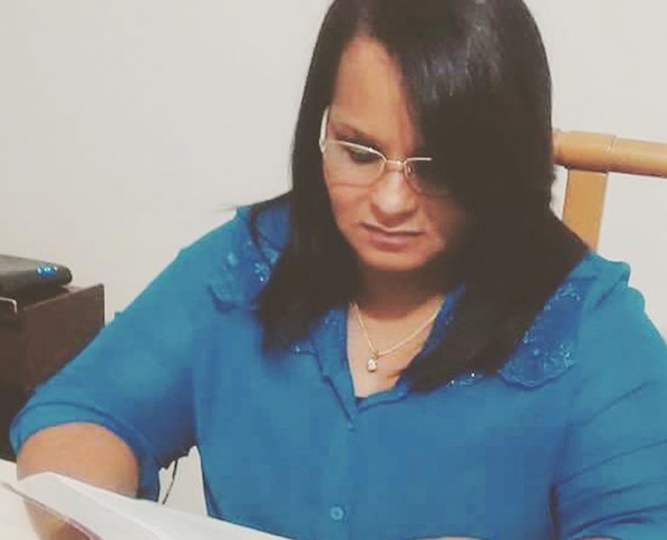 PASTORA ZENEIDE FERREIRA